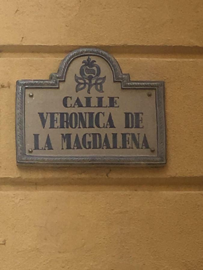 Vero Granada Y Parking En El Edificio Kültér fotó